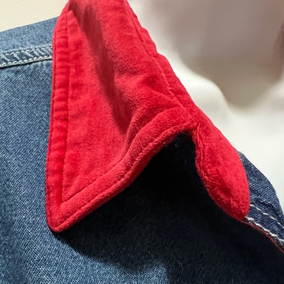 Vintage Women’s Christmas Holiday Denim Embroidered Velvet Button Down Shirt - Picture 4 of 5